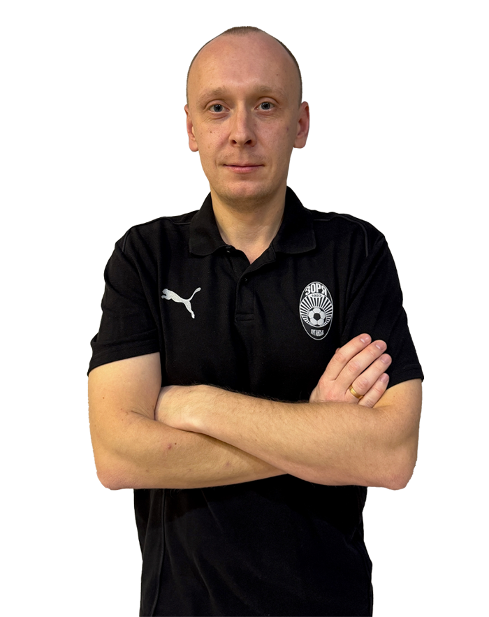 Максим Поваров